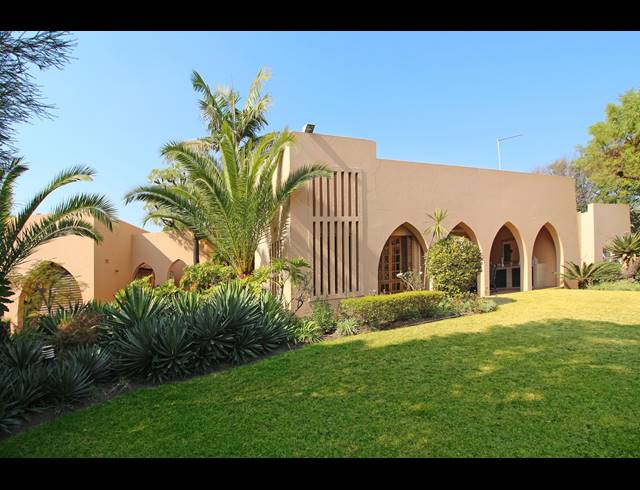 4 BEDROOM HOUSE RENTED IN MORNINGSIDE MANOR